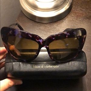 House of Harlow Chelsea Bloom sunglasses!